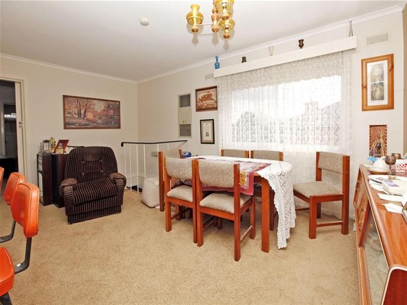 39 Green Avenue, Kingsbury VIC 3083