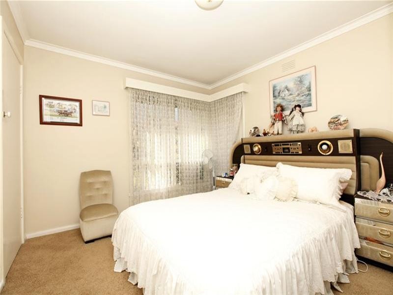 39 Green Avenue, Kingsbury VIC 3083