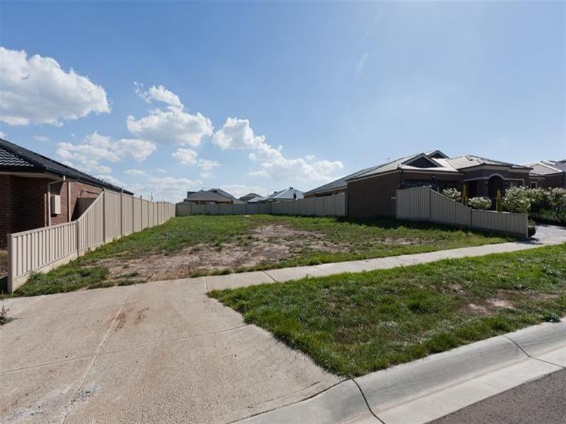 12 Carroll Close, Bundoora VIC 3083