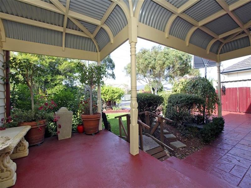 11 Baird Street, Fawkner VIC 3060