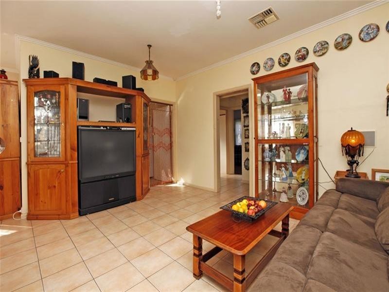 11 Baird Street, Fawkner VIC 3060