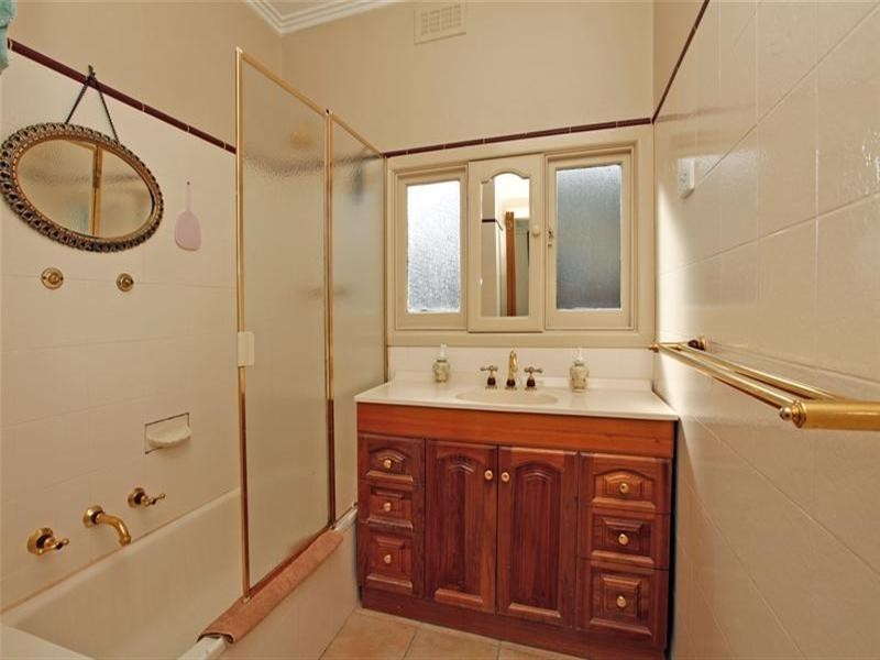 11 Baird Street, Fawkner VIC 3060