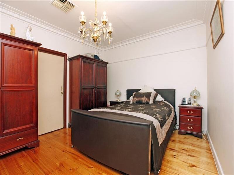 11 Baird Street, Fawkner VIC 3060