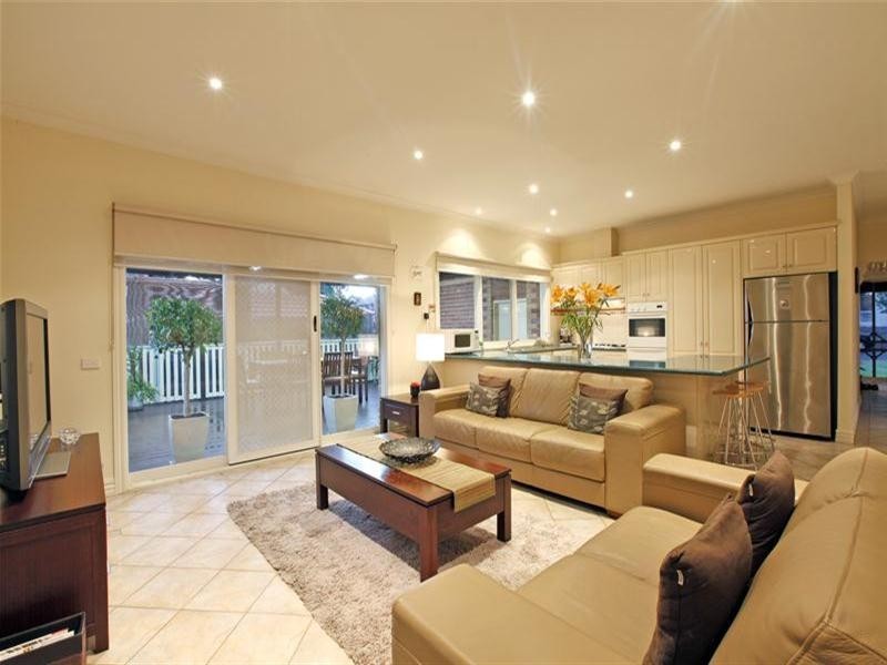 19 Timberglades Drive, Bundoora VIC 3083