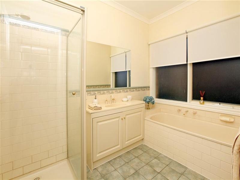 19 Timberglades Drive, Bundoora VIC 3083