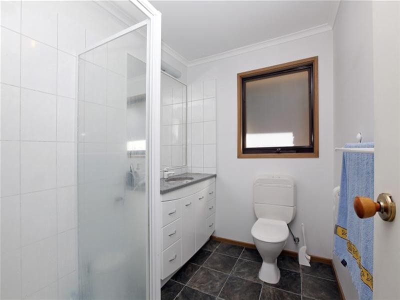 7 Flemington Drive, Mill Park VIC 3082