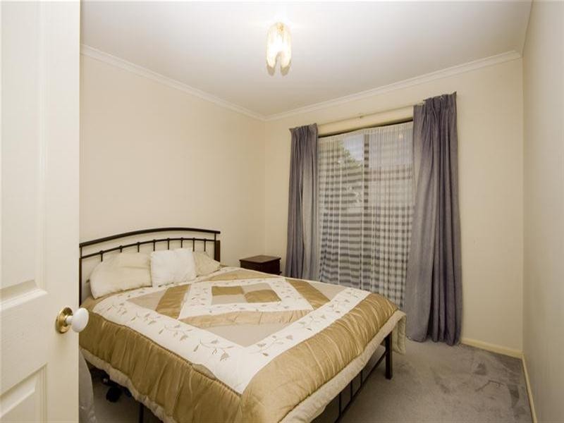 2/26 William Street, Fawkner VIC 3060