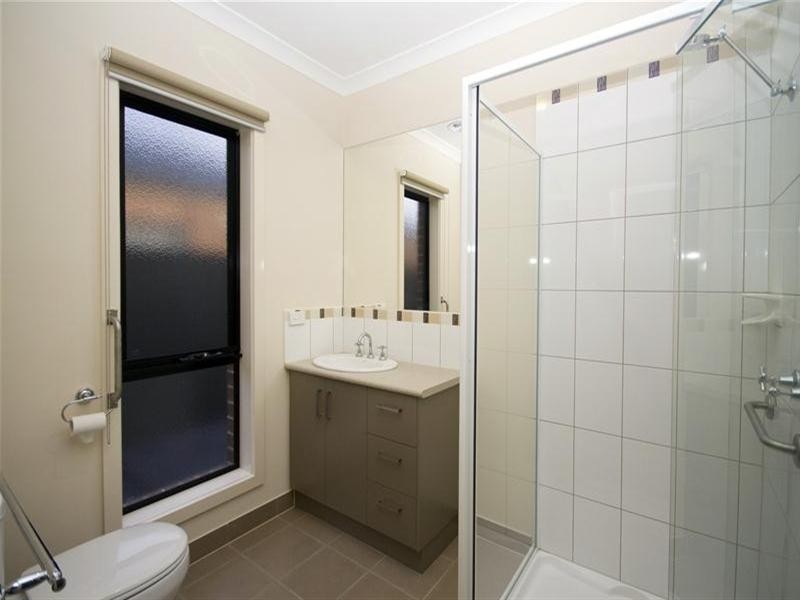 17 Borrack Crescent, Mernda VIC 3754