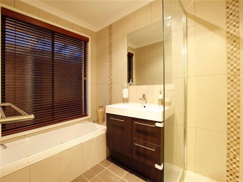 29 Cleveland Street, Thomastown VIC 3074