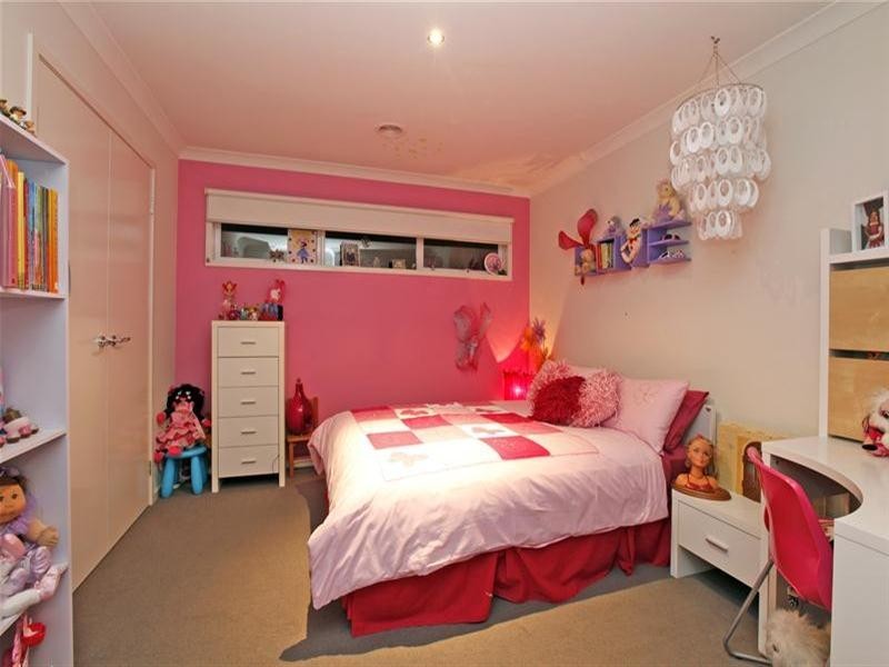 27 Serle Street, Doreen VIC 3754