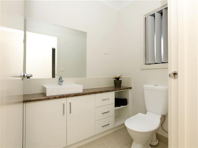 4/54 Heyington Avenue, Thomastown VIC 3074