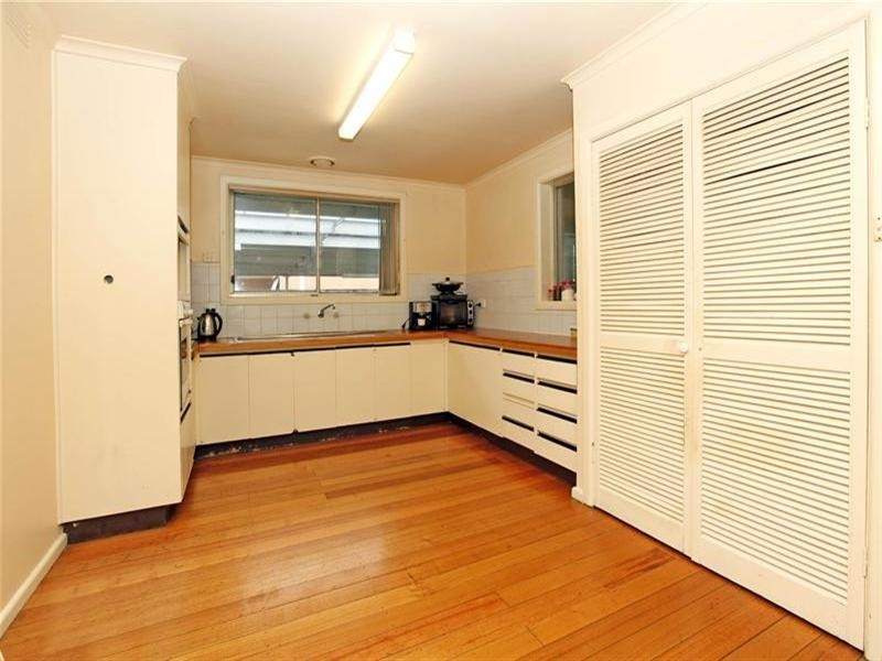 1/18 James Street, Whittlesea VIC 3757