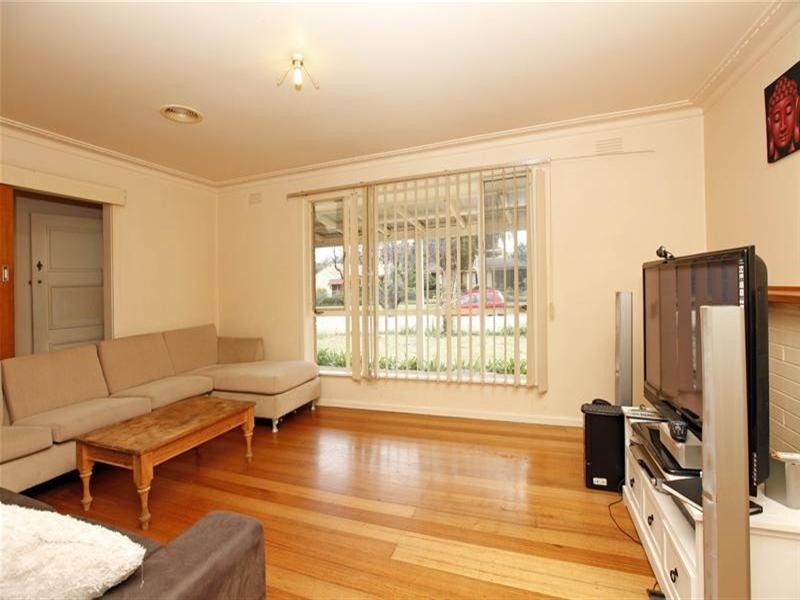 1/18 James Street, Whittlesea VIC 3757