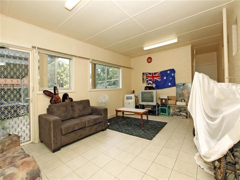 1/18 James Street, Whittlesea VIC 3757