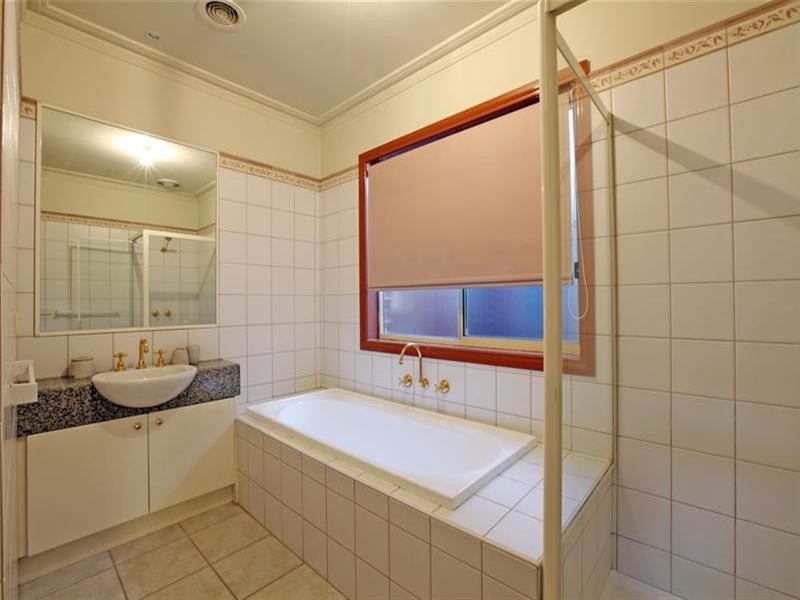 3/40 McLeans Road, Bundoora VIC 3083