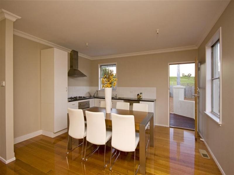 18 Gabonia Avenue, Watsonia VIC 3087