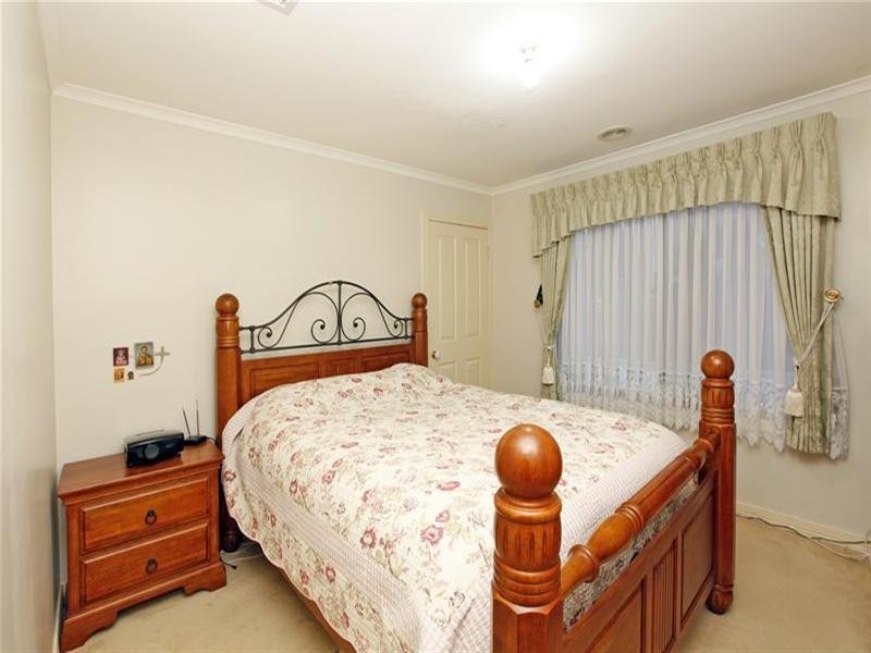 7 Gleditsia Way, Bundoora VIC 3083