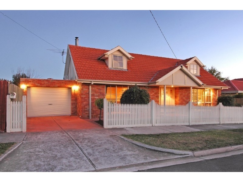 14 Ellerslie Street, Kingsbury VIC 3083