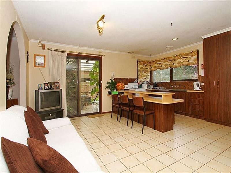 95 Cabernet Crescent, Bundoora VIC 3083