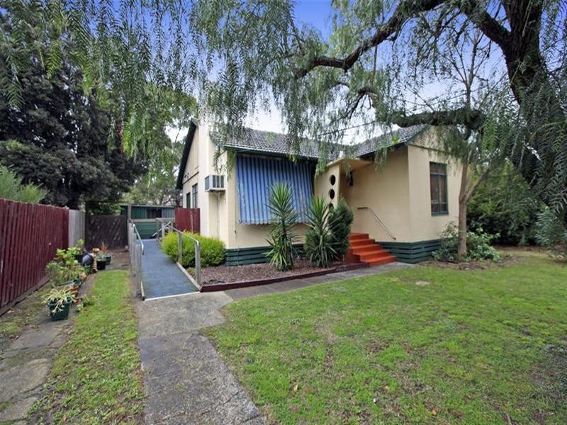 38 Marie Avenue, Heidelberg Heights VIC 3081