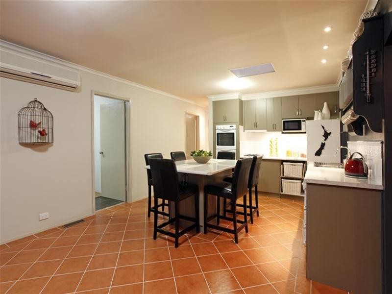 4 Alan Court, Bundoora VIC 3083