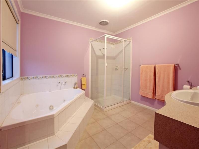 3 Silky Oak Drive, Bundoora VIC 3083