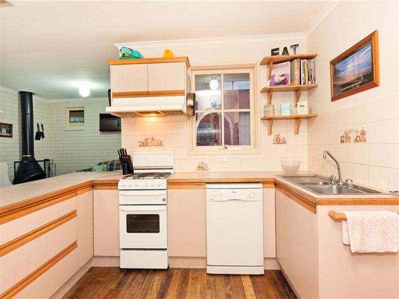 61 Lea Crescent, Bundoora VIC 3083