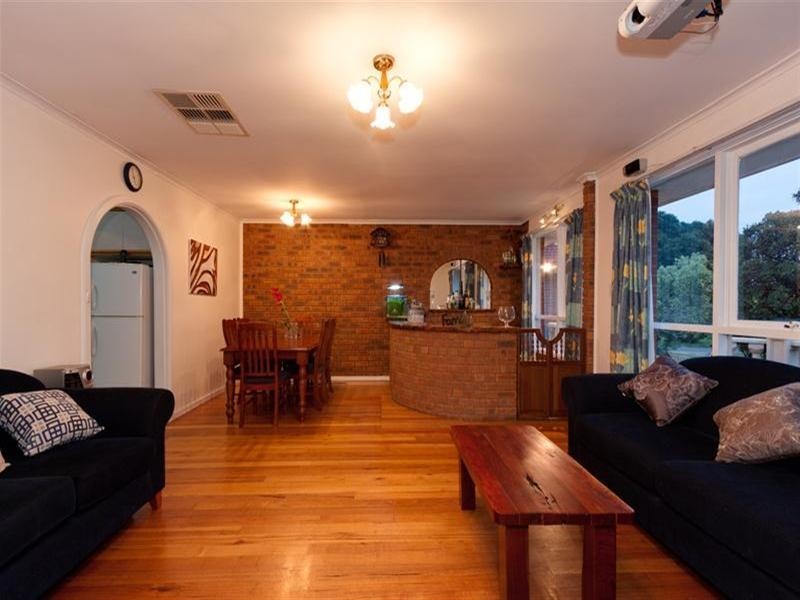 61 Lea Crescent, Bundoora VIC 3083