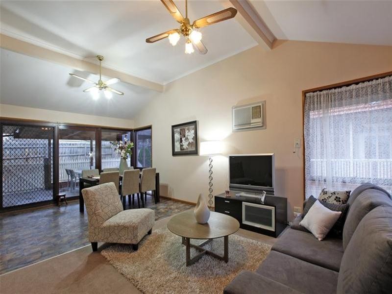 113 Darebin Boulevard, Reservoir VIC 3073