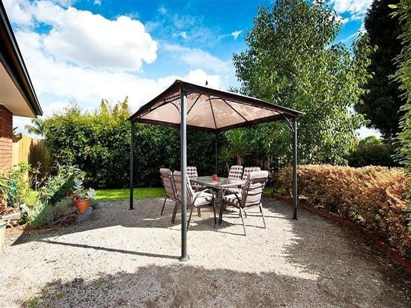 5 Layton Place, Mill Park VIC 3082