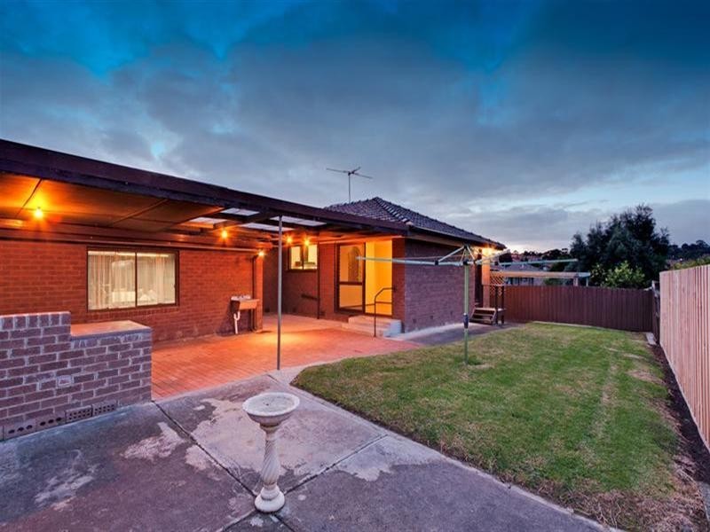 14 Lincoln Street, Watsonia North VIC 3087