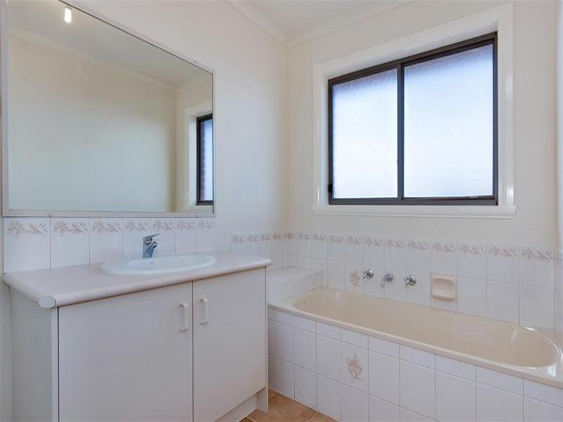 19 Iluka Court, Bundoora VIC 3083