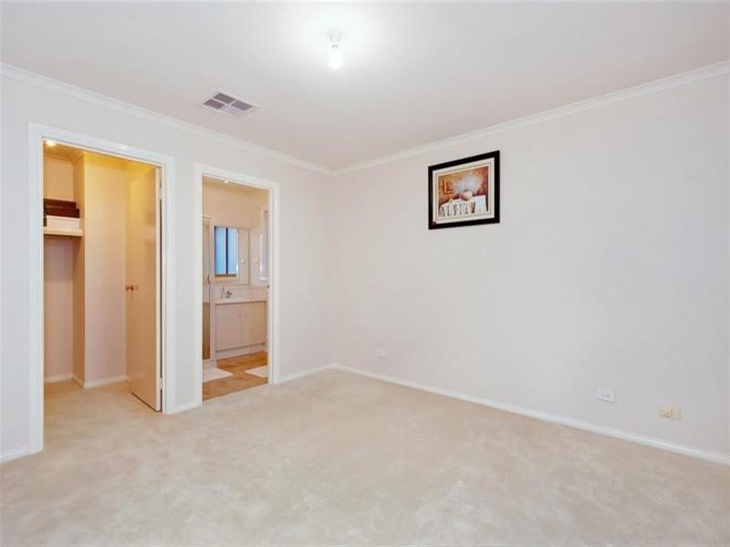 19 Iluka Court, Bundoora VIC 3083