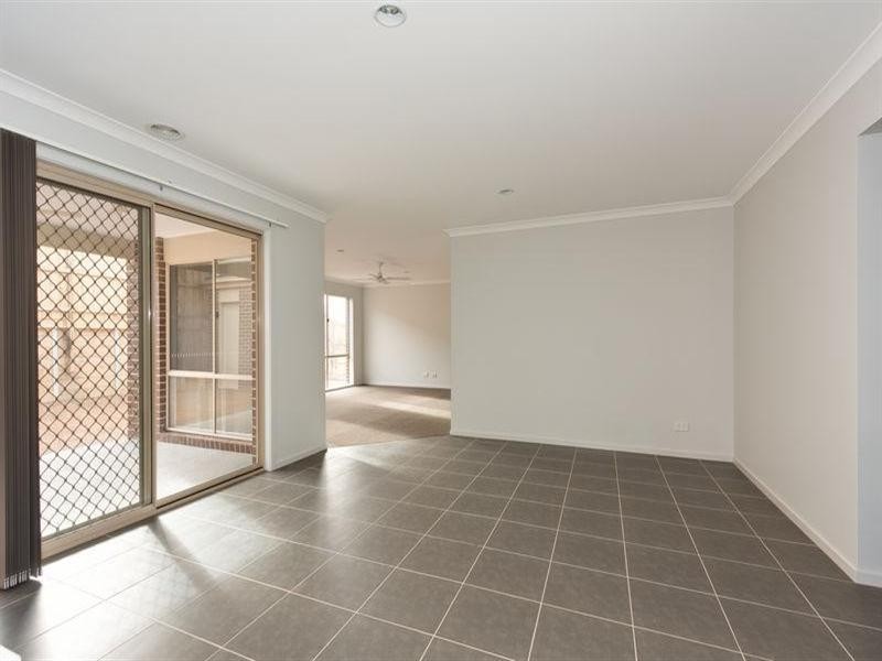 323 Flaxen HIlls Road, Doreen VIC 3754