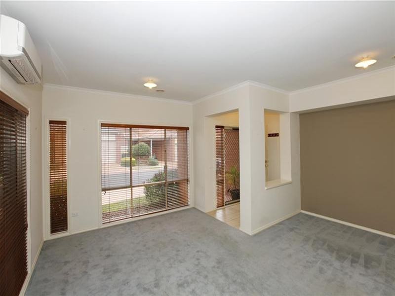 9 Ironbark Drive, Bundoora VIC 3083