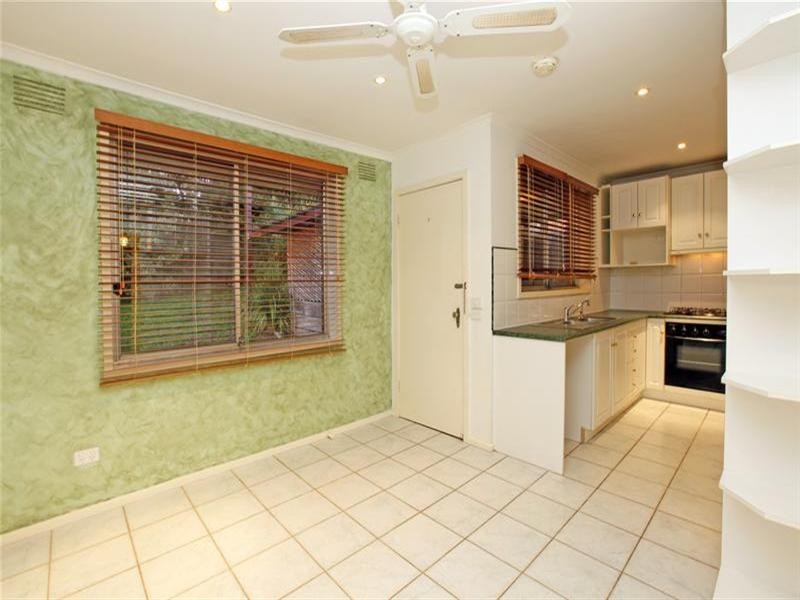 17 Coleen Street, Yallambie VIC 3085