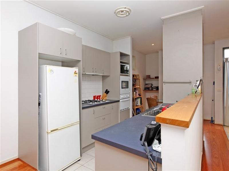 9/70 Grange Boulevard, Bundoora VIC 3083