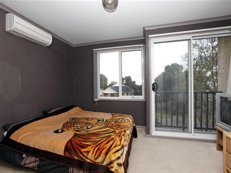 9/70 Grange Boulevard, Bundoora VIC 3083