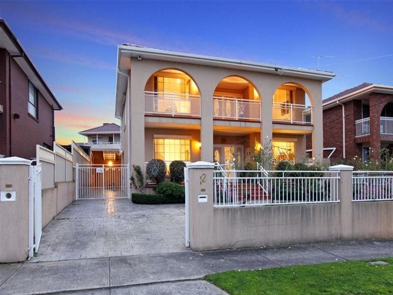 12 Hakea Court, Thomastown VIC 3074