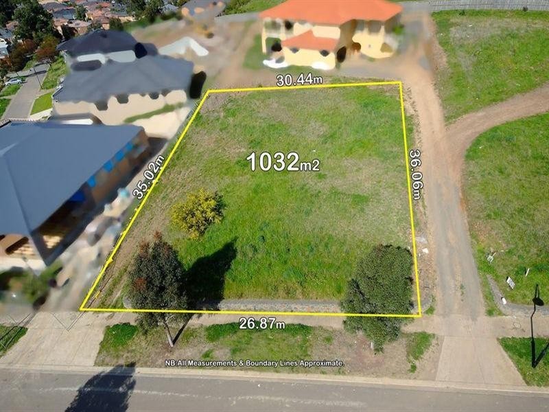 11 Kanooka Avenue, South Morang VIC 3752