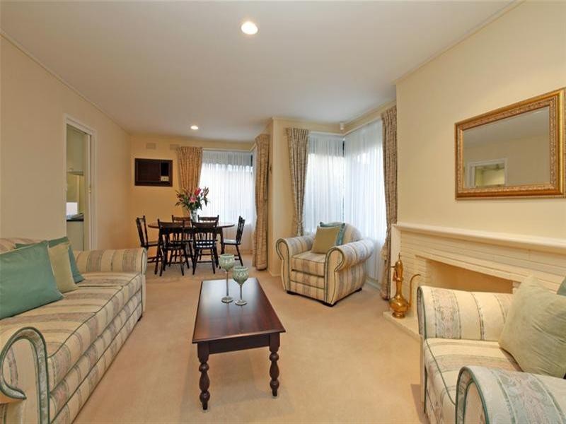 22 Moreton Crescent, Bundoora VIC 3083