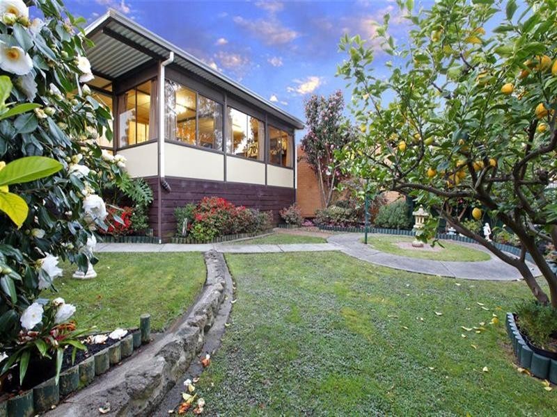 22 Moreton Crescent, Bundoora VIC 3083