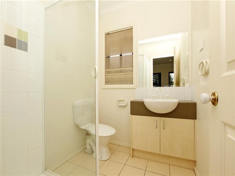 13 Vautier Place, South Morang VIC 3752