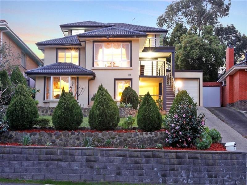 21 Busst Drive, Watsonia North VIC 3087