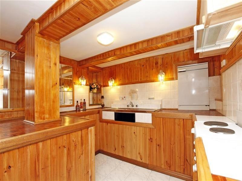 21 Busst Drive, Watsonia North VIC 3087