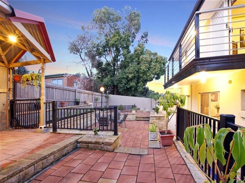 21 Busst Drive, Watsonia North VIC 3087