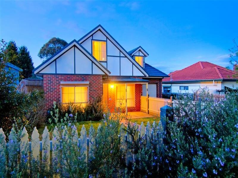 1/8 Tennyson Street, Watsonia VIC 3087