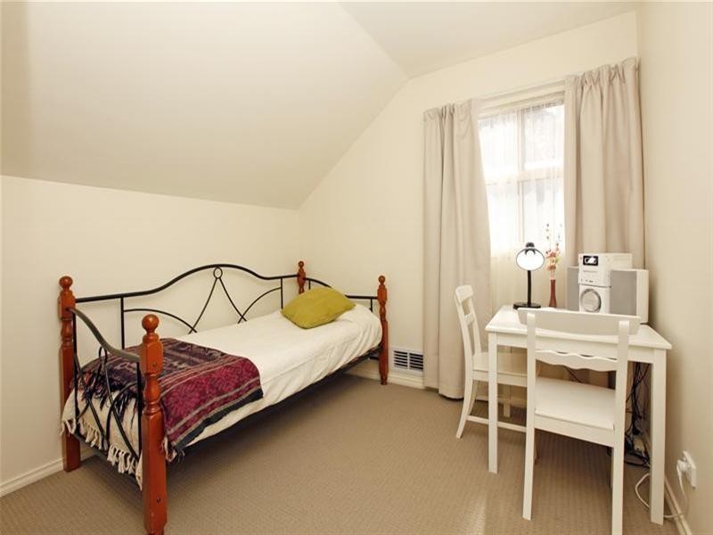 1/8 Tennyson Street, Watsonia VIC 3087