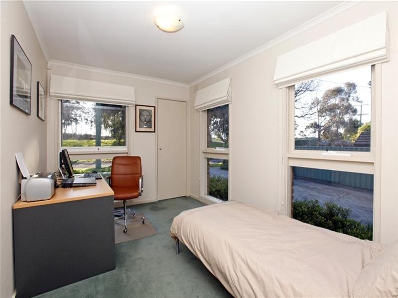 82 Gleeson Drive, Bundoora VIC 3083