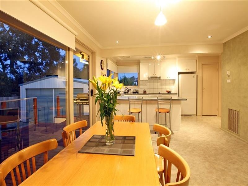 82 Gleeson Drive, Bundoora VIC 3083